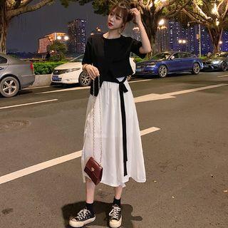 Short-sleeve Side-tie Asymmetric T-shirt / Slit A-line Midi Skirt