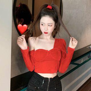 Long-sleeve Off-shoulder Velvet Crop Top Red - One Size