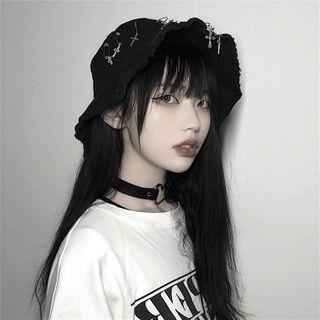 Safety Pin Ripped Bucket Hat Black - One Size