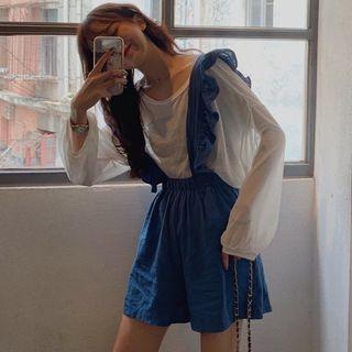 Long-sleeve Plain T-shirt / Ruffle Jumper Shorts