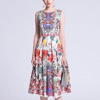 Print Pleated Sleeveless Dress