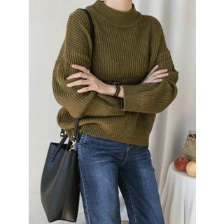 Colored Mock-neck Knit Top