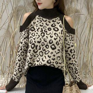 Cold Shoulder Leopard Pattern Sweater Leopard - One Size