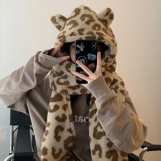 Leopard Print Fleece Hooded Scarf