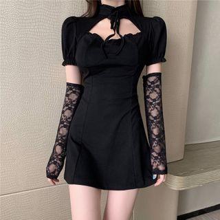 Set: Short-sleeve Plain Mini Dress + Lace Arm Sleeves