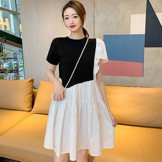 Short-sleeve Paneled Ruffled A-line Dress
