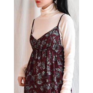 Turtleneck Slim-fit Top