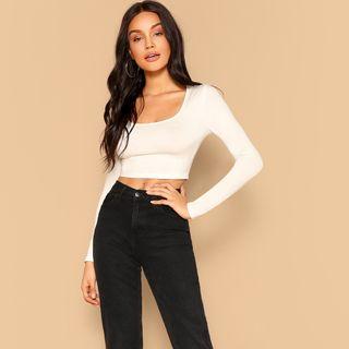 Long-sleeve Scoop Neck Cropped Top