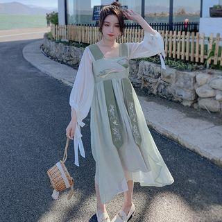 Puff-sleeve Flower Embroidered Midi Hanfu Dress