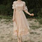 Short-sleeve Square Neck Lace A-line Midi Dress