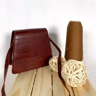 Trapezoid Croc-grain Cross Bag