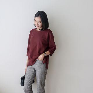 Pintuck-sleeve Slit-side Top
