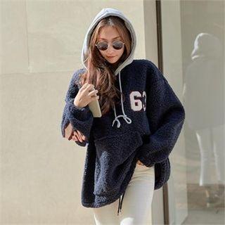 Contrast-hooded Letter Sherpa-fleece Pullover