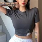 Short-sleeve Lettering Patch Cropped T-shirt