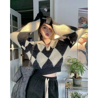 Open-collar Diamond Pattern Cropped Sweater Diamond Pattern - Black & White - One Size