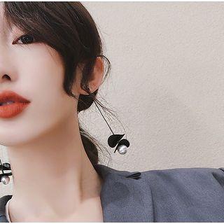 Faux Pearl Curved Disc Dangle Earring Black & White - One Size