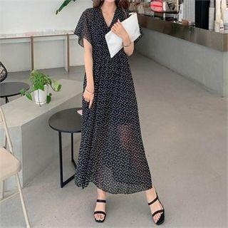 Smocked-waist Heart-pattern Maxi Dress Black - One Size