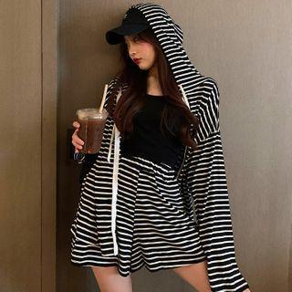 Striped Jacket / Shorts / Tank Top / Set