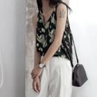 Loose-fit V-neck Printed Tank Top