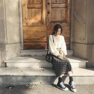 Pleated Check Wool Blend Long Skirt