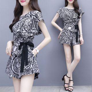 Set: Short-sleeve Patterned Top + Shorts