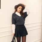 V-neck Elbow-sleeve Knit Top