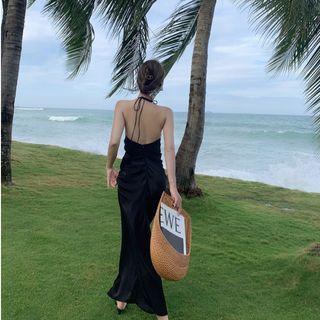 Halter Open-back Maxi Mermaid Dress