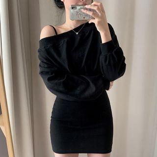 Set: Cold Shoulder Pullover + Strappy Sheath Dress