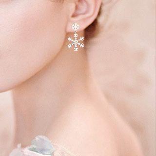 Snowflake Ear Stud
