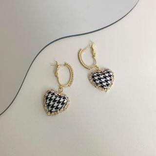 Houndstooth Velvet Alloy Dangle Earring 1 Pair - Houndstooth Love Heart Earring - One Size