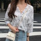 3/4-sleeve Printed Buttoned Top