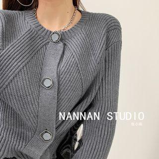 Distressed Diagonal-button Cropped Sweater