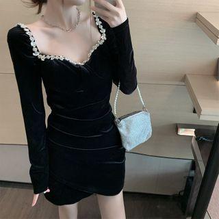 Lace Trim Square Neck Velvet Bodycon Dress
