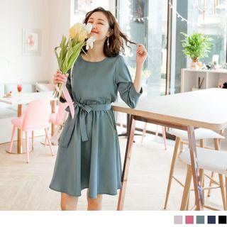 Tie-waist 3/4 Sleeve Dress