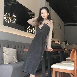 Set: Long-sleeve Mock Neck T-shirt + Spaghetti-strap Sheath Corduroy Dress