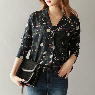Notched-collar Piping Pattern Blouse