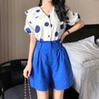 Dotted Short-sleeve Blouse / Wide Leg Shorts