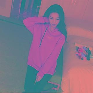 Hooded Slit-side Lettering Sweatshirt