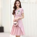 Short-sleeve Embroidered Pleated Dress