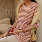 Elbow-sleeve Slit-side Stripe T-shirt