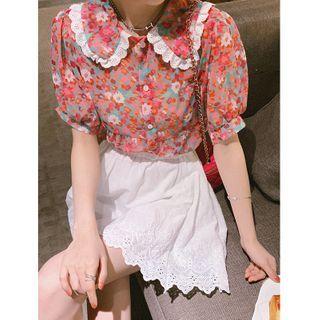 Lace Trim Floral Short-sleeve Blouse / Plain Mini A-line Skirt / Set
