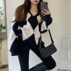 Argyle Print Sweater Argyle - Black & White - One Size