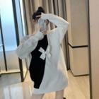 Loose-fit Bow Color Panel Knit Top White - One Size