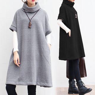 Turtle-neck Short-sleeve Knit Dress