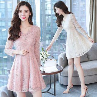 3/4-sleeve V-neck A-line Mini Lace Dress