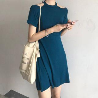 Short-sleeve Off-shoulder Halter Plain T-shirt Dress