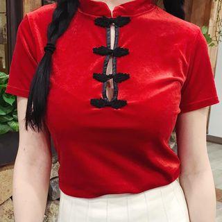 Short-sleeve Frog-buttoned Top