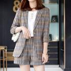 Plain Shirt / Plaid Blazer / Plaid Shorts / Set