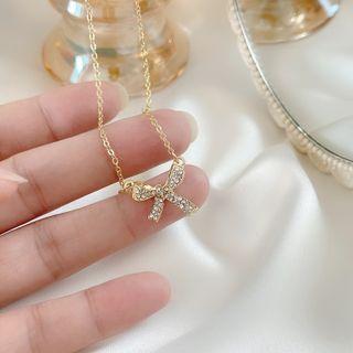 Bow Rhinestone Pendant Alloy Necklace 1pc - Gold - One Size
