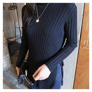 Turtle-neck Slit-side Ribbed Top